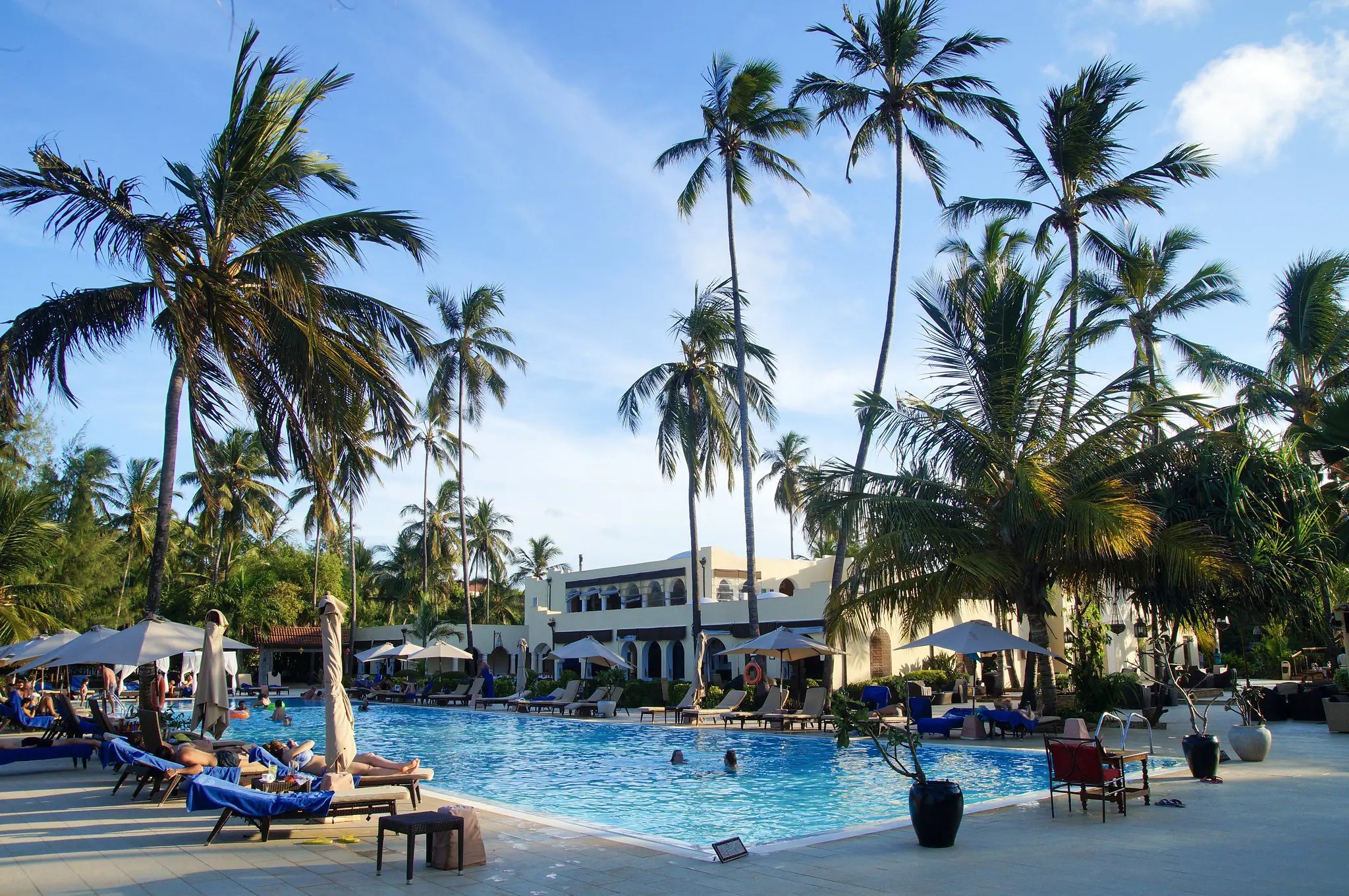 10-Day Amazing Wildlife and Zanzibar Beach Safari